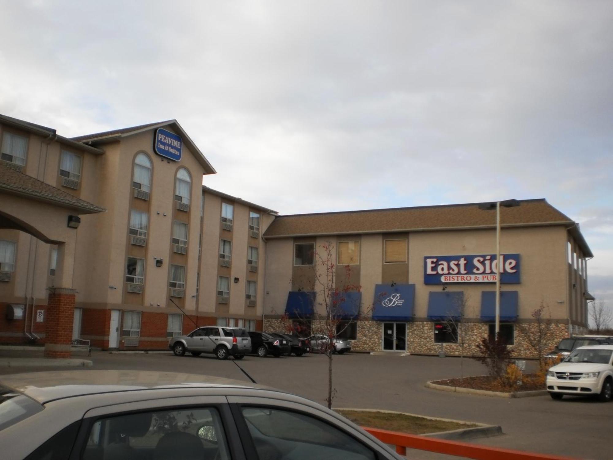 Peavine Inn & Suites High Prairie المظهر الخارجي الصورة